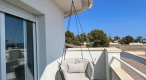 Big house with swimming pool - Image 3