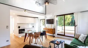 #11 Staywiz us - Alex suite terrace parking AC 2 BDR 5mins to sea - Image 2
