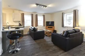Swindon Swan Place by Viridan Apartments - Image 5