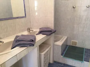 Casa a Villecroze con piscina e giardino - Image 5