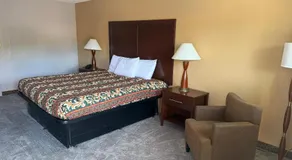 Crown Lodge - Image 4