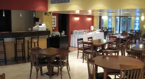 Hotel Prigipikon Suites and sofites - Image 5