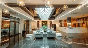 Iza Hotel - Image 3