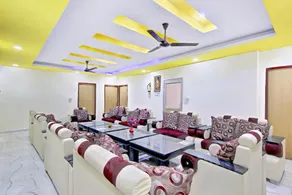 OYO 37509 Elegant Stay in Jhajra, Dehradun - Image 3
