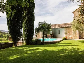Bastide bekväma, med fantastisk utsikt, mycket tyst, uppvärmd pool, poolhus, trädgård och slutna parcking - Image 3