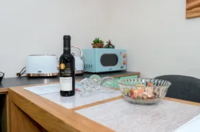 The Turquoise House - Image 3