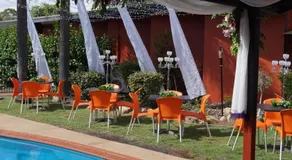 Motel Oasis - Image 5