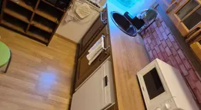 Bedroom with private living room - Image 3