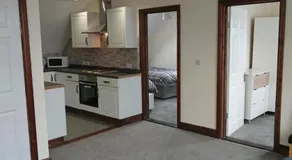 2 Wood Yard Cottages, Red Mayes Farm - Image 2