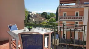 L'Olivier - Piscine et climatisation - Image 5