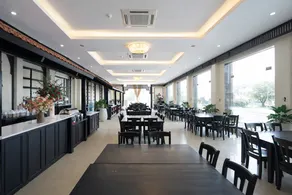 Hung Long Harbour Hotel - Image 2