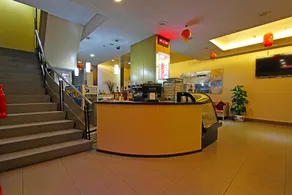 Andy Hotel - Image 2
