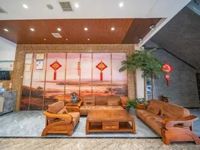 Baihui Holiday Hotel - Image 4
