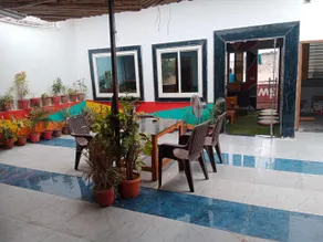 Bedweiser Backpackers Hostel - Image 5