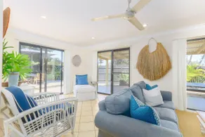 Denway House - Image 2