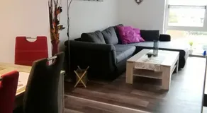 Appartement convivial et familial avec jardin et terrasse - Image 2