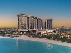 Regal Heights Hotel - Image 4