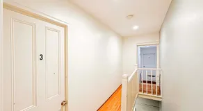 Ultimo Homestay - Image 4