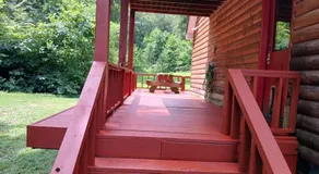 The Sandstone - A 3BR, 2BA Deluxe Log Cabin - Image 3