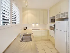 Bayona Apartments - Image 5
