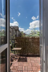 InPoint Jewish Town Apartments - Image 3
