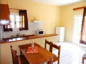 Niki Apartments - Image 5