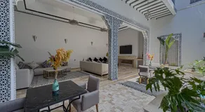 Riad Shiny Moon - Image 3