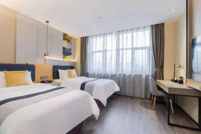 Home Inn Neo Shanghai Hongqiao Guozhan Zhaoxiang Metro Station - Image 3