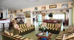 Kasgar Court Hotel - Image 3