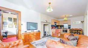 Fitzys Apartment Wellness Retreat - Image 2