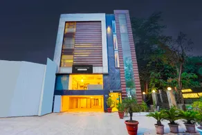 Super Townhouse South Delhi - Image 3
