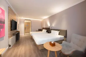 Hanting Premium Hotel Dalian Gaoxin Wanda Plaza - Image 3