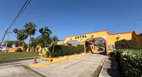 Hotel la Finca Inn - Image 2