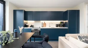 The Mancunian Blue - Manchester Luxury 2-Bed Corner Apartment - Image 4