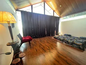 THE O2 COTTAGE - Image 2