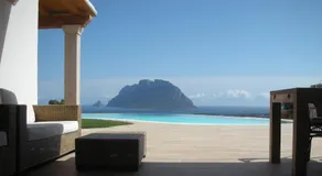 VillaLuxx - Image 2