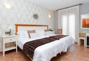 Hotel Medina de Toledo - Image 5