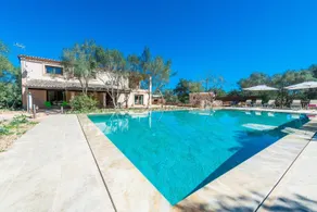 Spaziosa villa con griglia, terrazza e giardino - Image 4