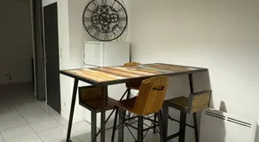 Appartement moderne centre du Crès - Image 5