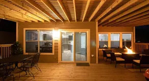 Cozy Home - Self Check-In w/Spacious Deck - Image 3