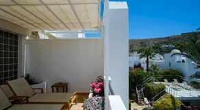 MiKasa Suites & Spa - Image 3