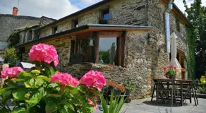 Casa de piedra en pequeña aldea de Ortigueira - Image 3