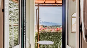 Country Chic House - Image 2