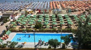 Hotel Holiday Park - Image 5