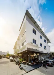 Youyen Hostel - Image 4