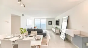 Spacious Ocean view unit in the heart of Brickell - Image 4