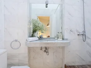Apartment Barcelona Rentals - 3 bedroom penthouse with large terrace - Image 2