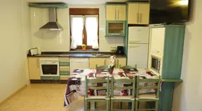Cozy apartment in Mogro, 63 m² with private pool! - Image 3
