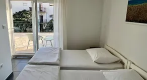 Issa apartment - Image 2