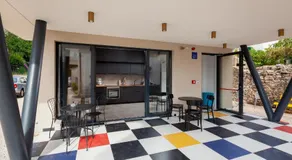 SUBTUB Hostel Makarska - Image 2